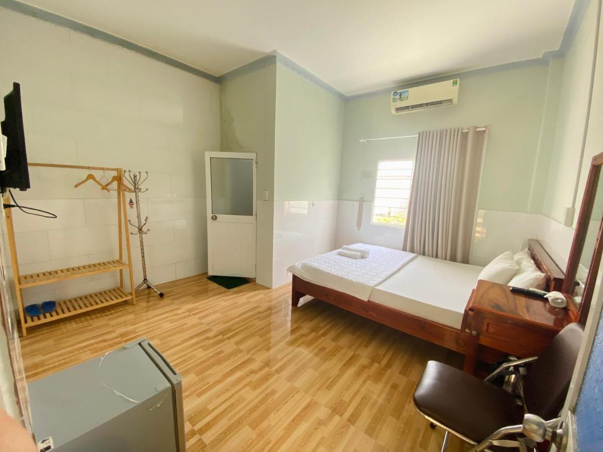 Bed and Breakfast Nha Nghi Y Vy Phu Quoc Exterior foto